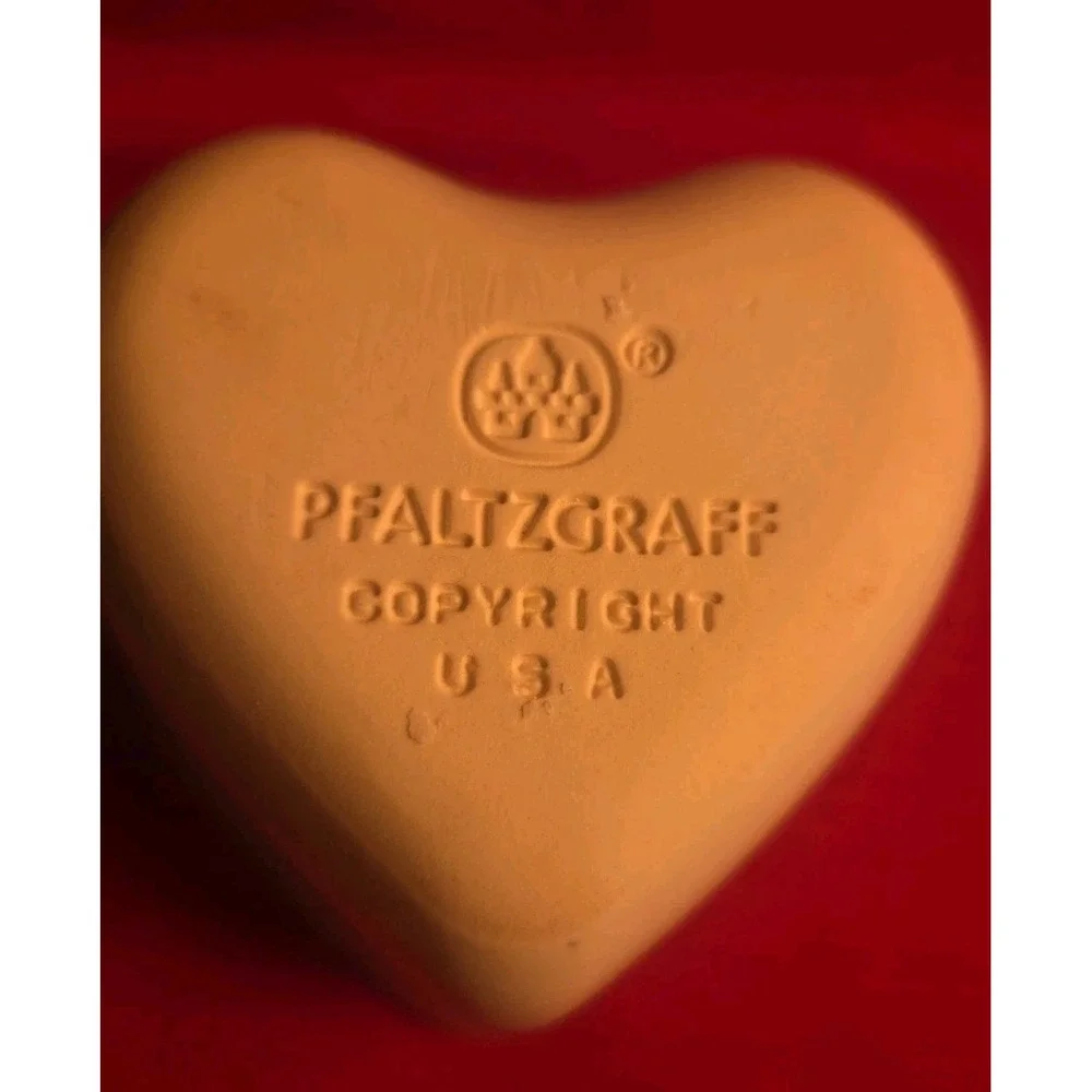 Pfaltzgraff Christmas Heart  Dish 